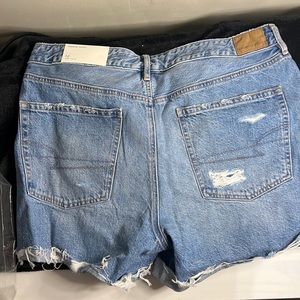 American Eagle Tomgirl short size 12